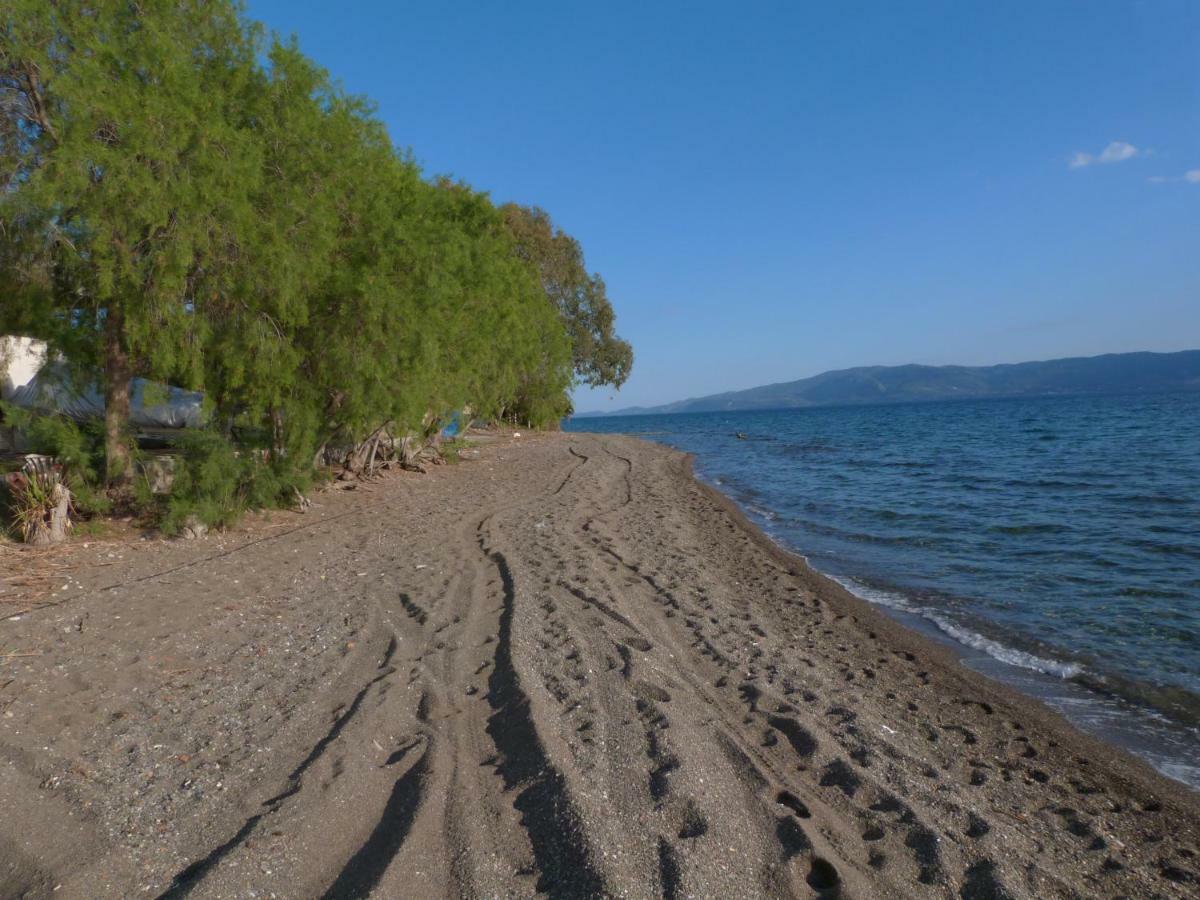 Apt 30M From Beach Apartment Amarynthos Exterior foto