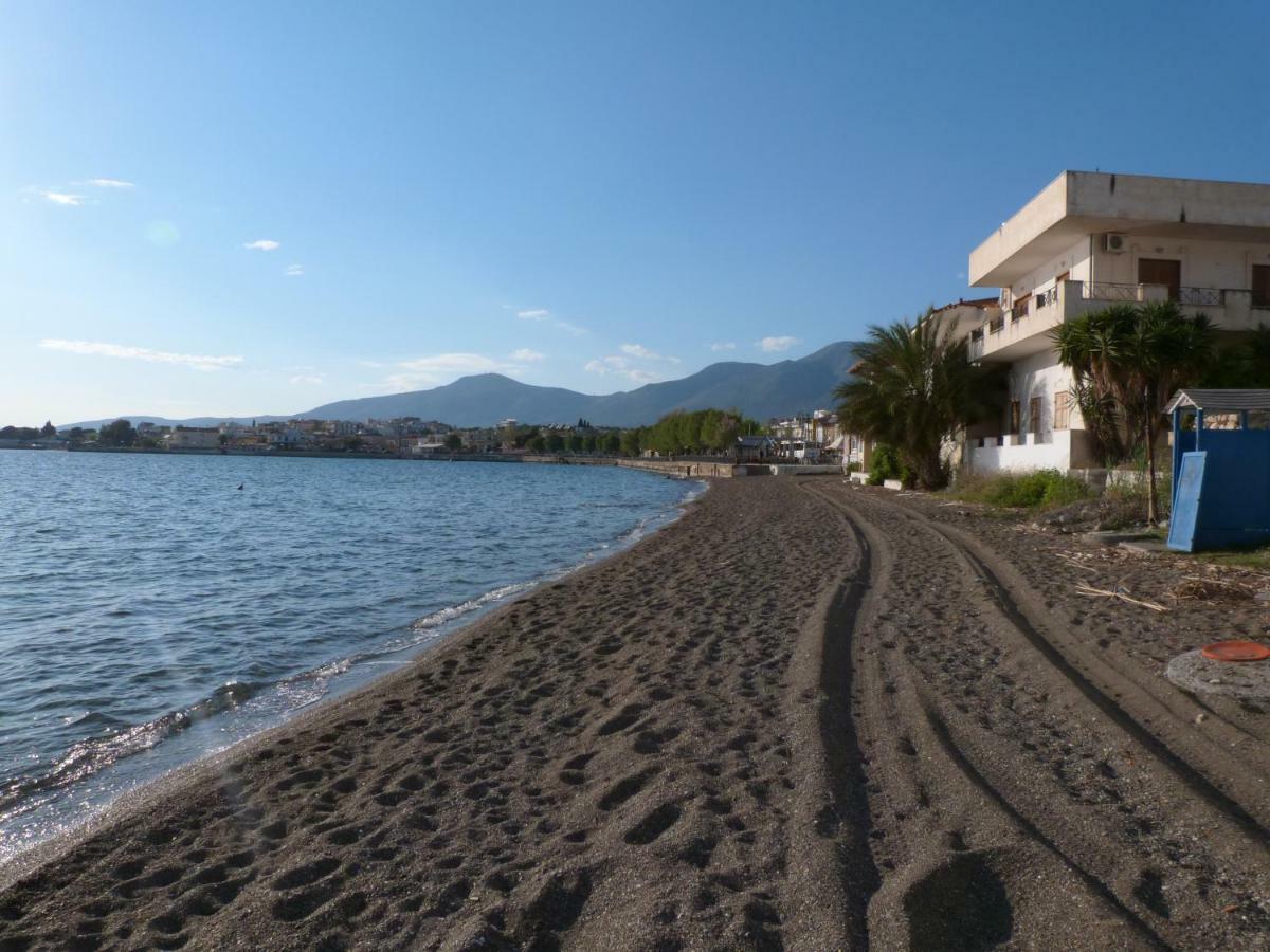 Apt 30M From Beach Apartment Amarynthos Exterior foto